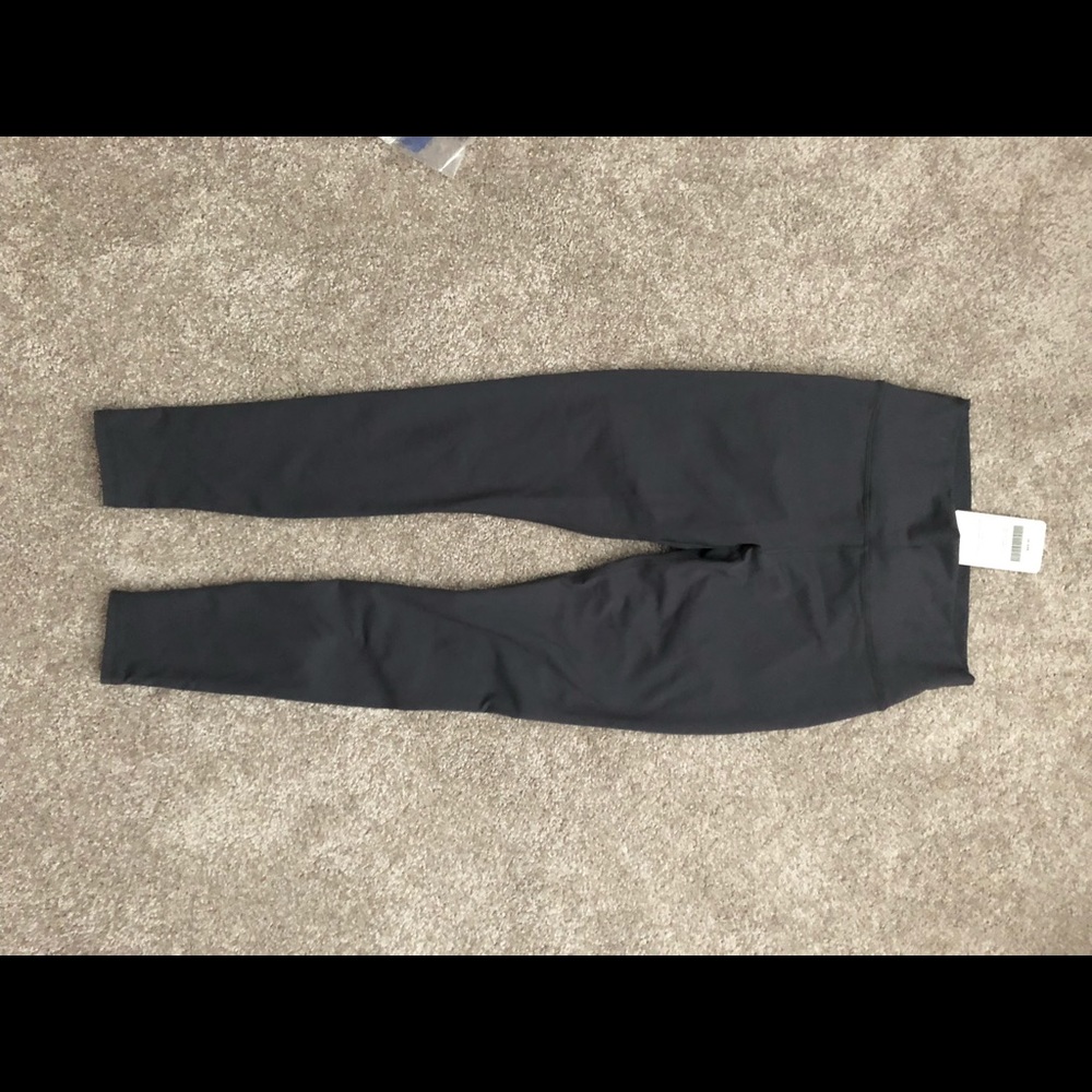 Fabletics Powerhold gray leggings NWT Medium